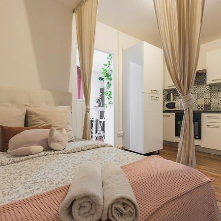 Appartement Cosy Proche Cathedrale Reims Eksteriør bilde